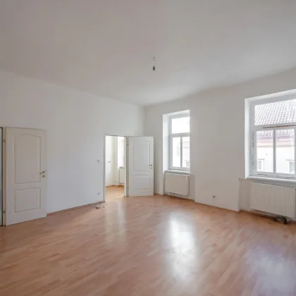++KLNB121++ sanierungsbedürftige 2-Zimmer-Wohnung in sehr guter Lage! -Airbnb - Bild 2