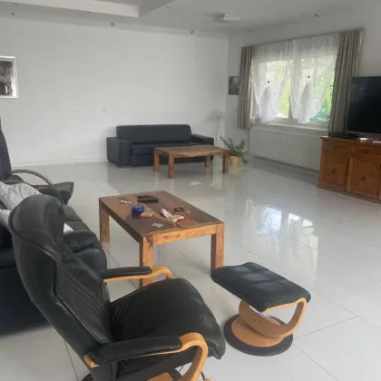 K3 - ARBEITEN UND WOHNEN. Großes Wohnhaus mit eleganter und hochwertiger Ausstattung in ruhiger Lage. Topp Wohnqualität. Große Parkfläche vorhanden. TOLLER PREIS. - Bild 3