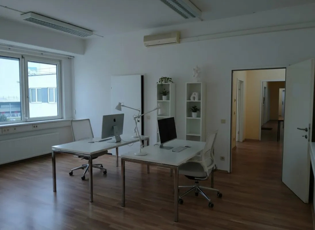 Moderne Bürofläche im Company-Building - Bild 1