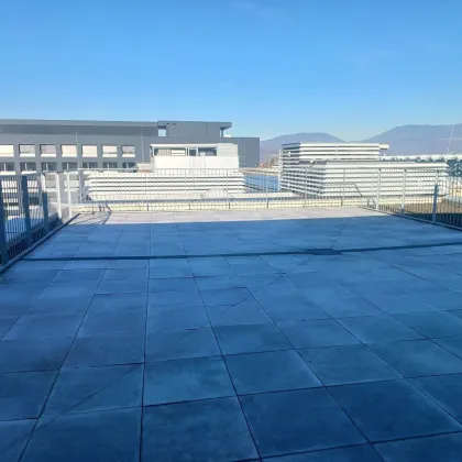 Smart City Süd - Perfekt gelegen: Großzügiges Büro/Praxis mit sonniger großzügiger Terrasse mit Weitblick zu vermieten - Bild 3