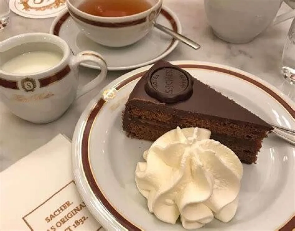 Traumhafte Gastronomiefläche / Restaurant in Herzen Wien's in frequentierter Lage – 256,94 m² mit unbefristeten Mietvertrag ! - Bild 1