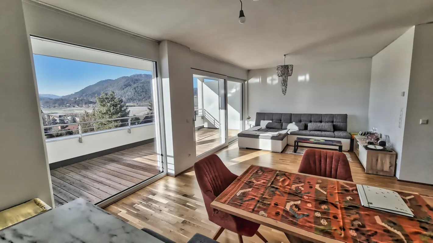 Helle Neubauwohnung mit herrlicher Aussichtsterrasse nähe Klagenfurt - Bild 1