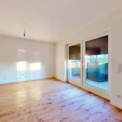 Erstbezug, moderne 2-Zimmer Wohnung mit Balkon/Terrasse! - Bild 2