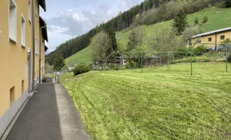 Sonnige neu sanierte Wohnung in bester Lage!