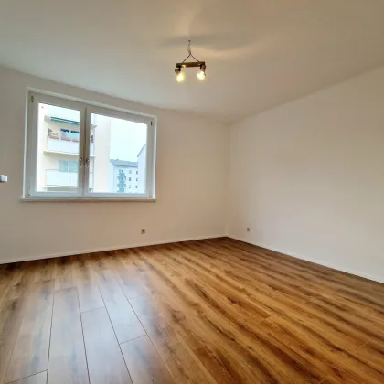 2-Zimmer-Wohnung - unbefristet! - Bild 2