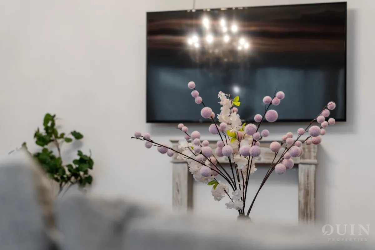 Moderne 3-Zimmer-Wohnung in Baden – Stilvoll, Hell und Vielseitig - Bild 1