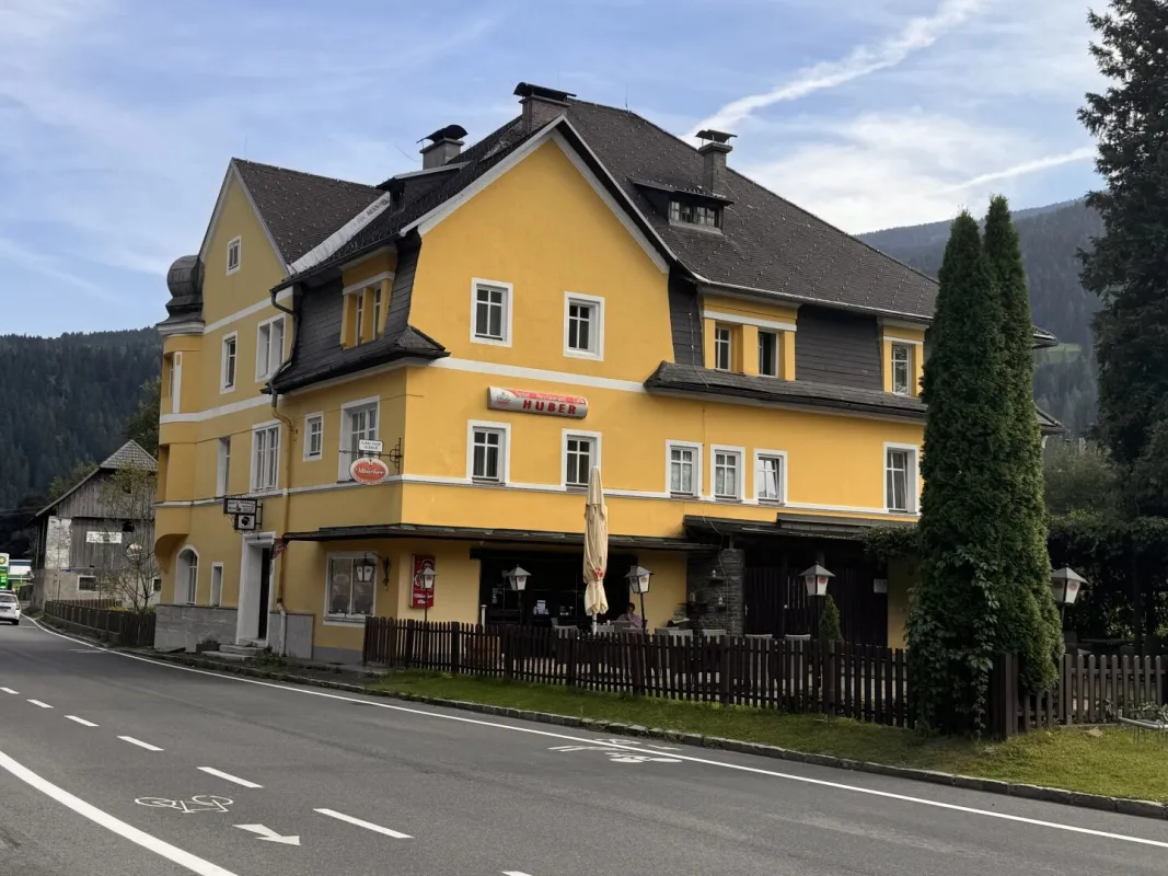 Historisches 3 Sterne Hotel am See in Kärnten mit 14 Zimmern und Top-Ausstattung - Ihr neues gastronomisches Paradies! - Bild 1