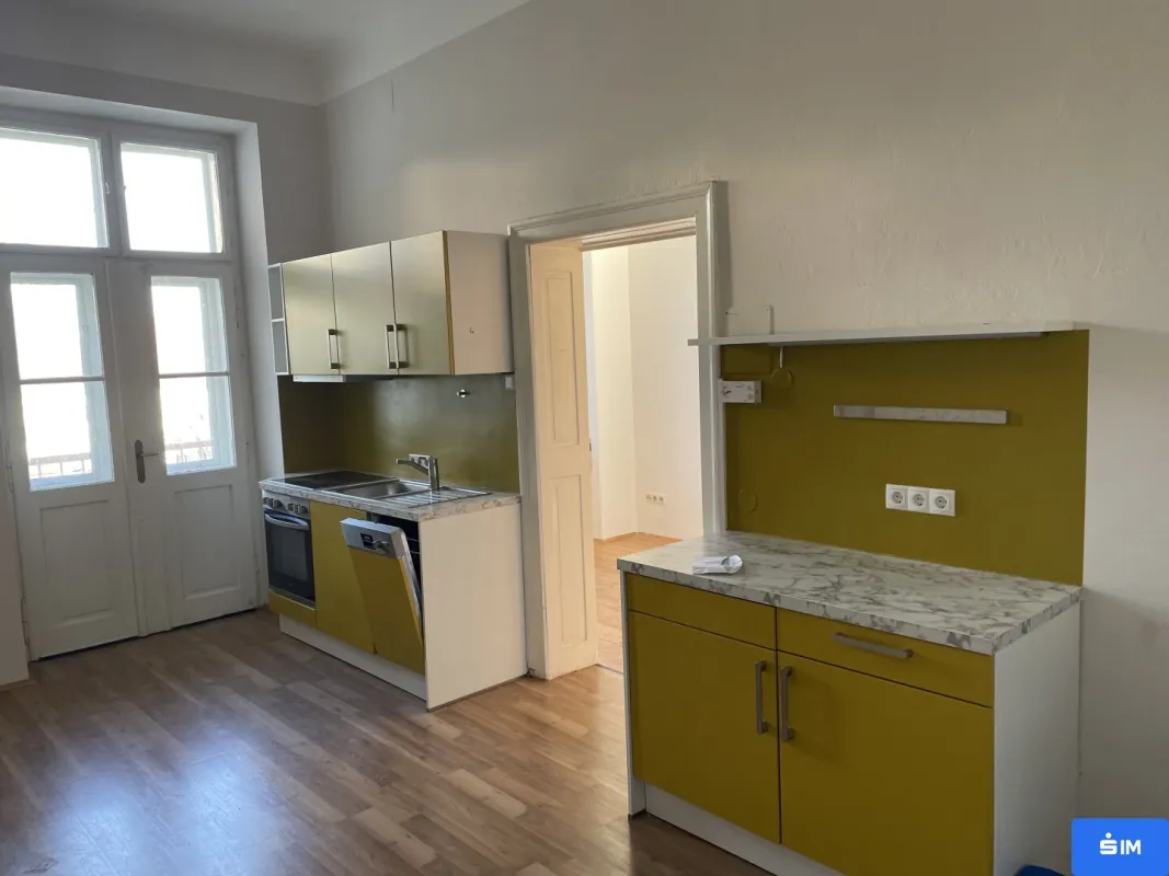 3-Zimmer-Wohnung mit Balkon in zentraler Lage - Bild 1