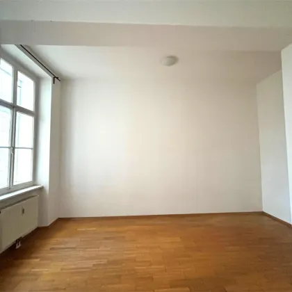 +++PERFEKTE LAGE+++ Helle 2-Zimmer-Wohnung mit angenehme Wohnatmosphäre - Bild 3