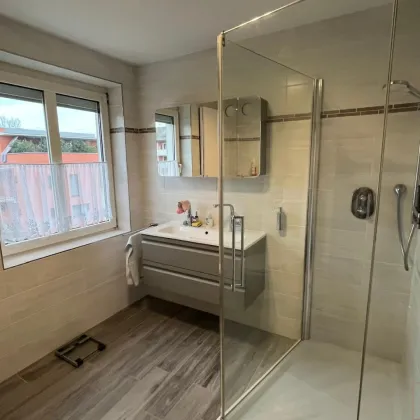 DB IMMOBILIEN | 3 Zimmerwohnung mit Balkon und Parkplatz - bezugsbereit! - Bild 2