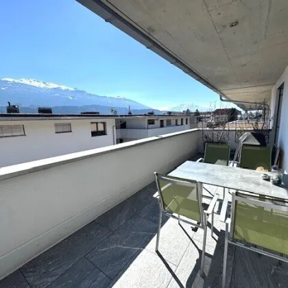 Exklusive Dachgeschosswohnung mit sonniger Süd-Terrasse in Mils - Bild 3