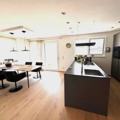 Exklusive Dachgeschosswohnung mit sonniger Süd-Terrasse in Mils - Bild 2