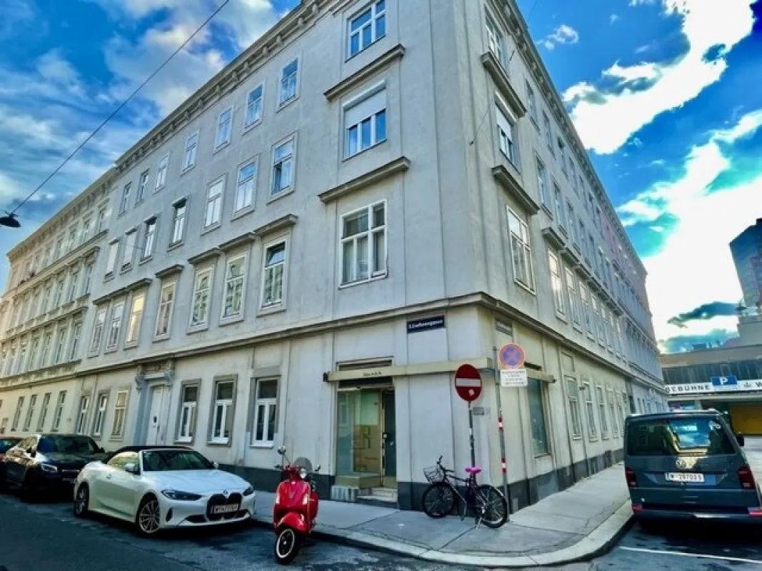 INNENSTÄDTISCHE - LOKAL - BÜRO / PRAXIS / ATELIER mit viel Potenzial - in Top Lage Wiens - Nähe URANIA! - Bild 1