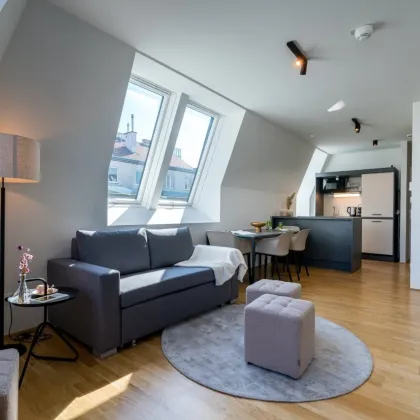 sonnige DG-Wohnung mit besonderem Flair! - Bild 2