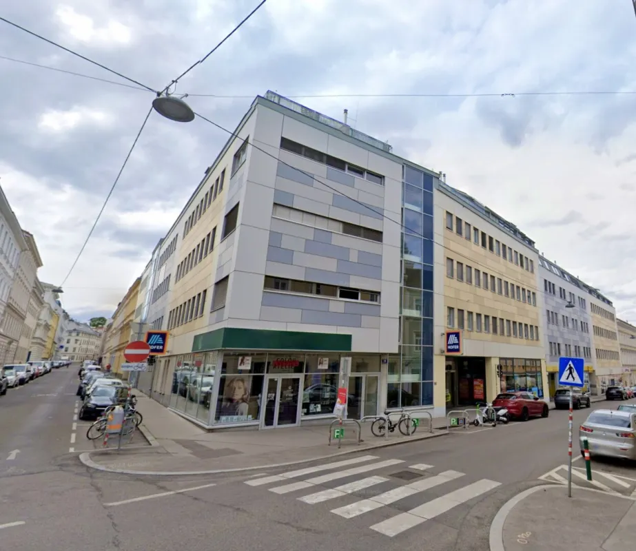 Garagenstellplatz im 18. Wiener Gemeindebezirk zu vermieten - Bild 1