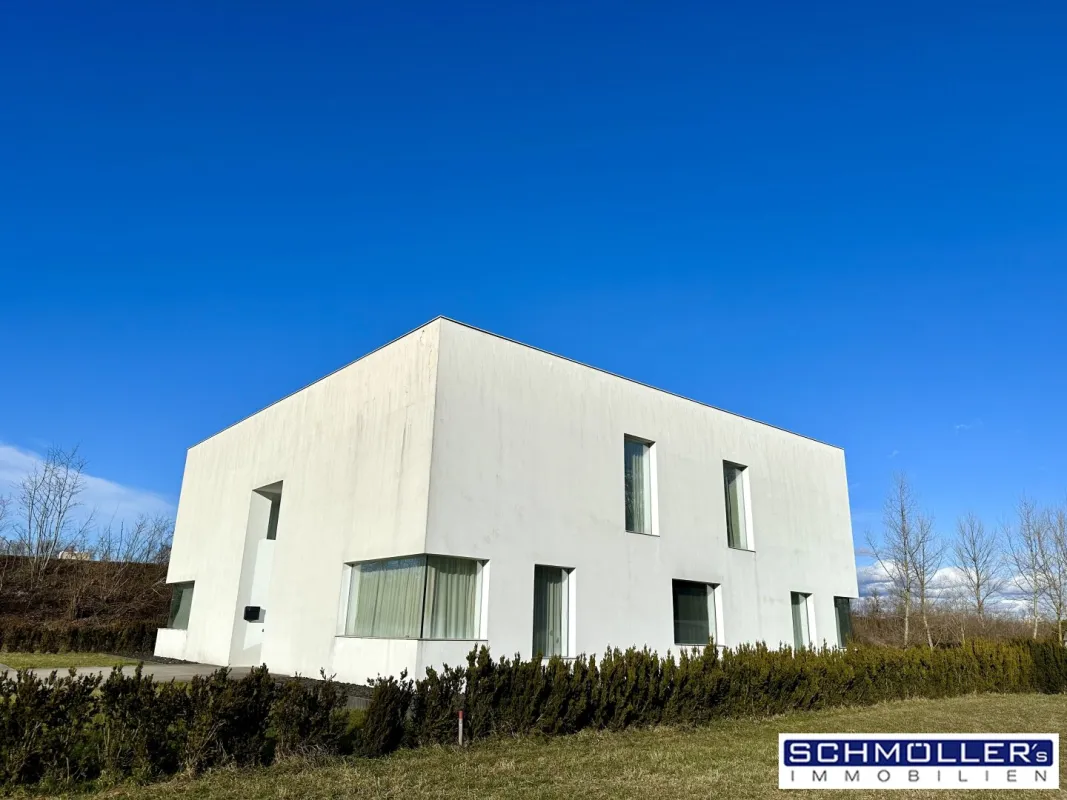 Exklusives Haus in Schleißheim - Luxuriöses Wohnen mit Pool und Top Ausstattung! - Bild 1