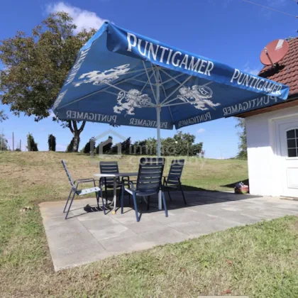 Saniertes ehemaliges Kellerstöckl - Ferienhaus - Tinyhaus mit großem Weingarten - Bild 2