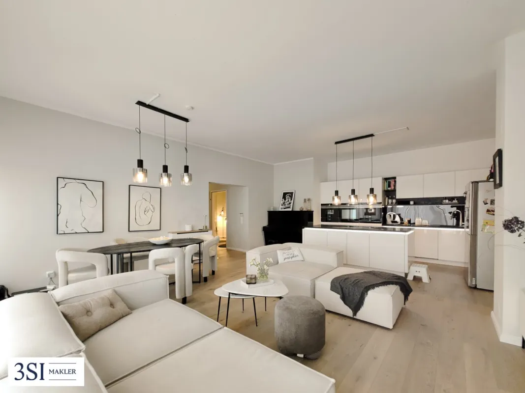 Geräumige Familienwohnung mit Sonnenterrasse und Weitblick im Citygate! - Bild 1