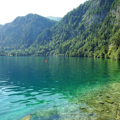 Charmante Altbauvilla mit Potenzial - direkt am Attersee mit eigenem Seegrundstück und Zweitwohnsitzwidmung - Bild 3