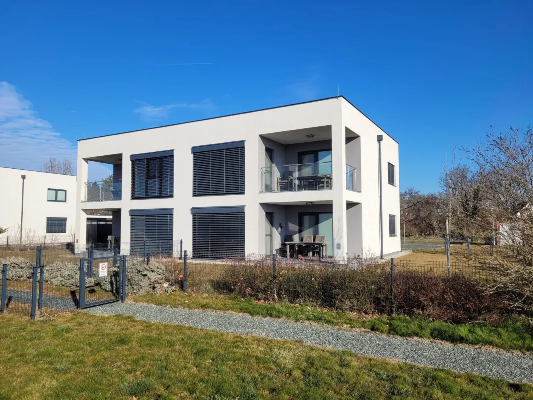 Ferienapartment am Golfplatz - Bild 1