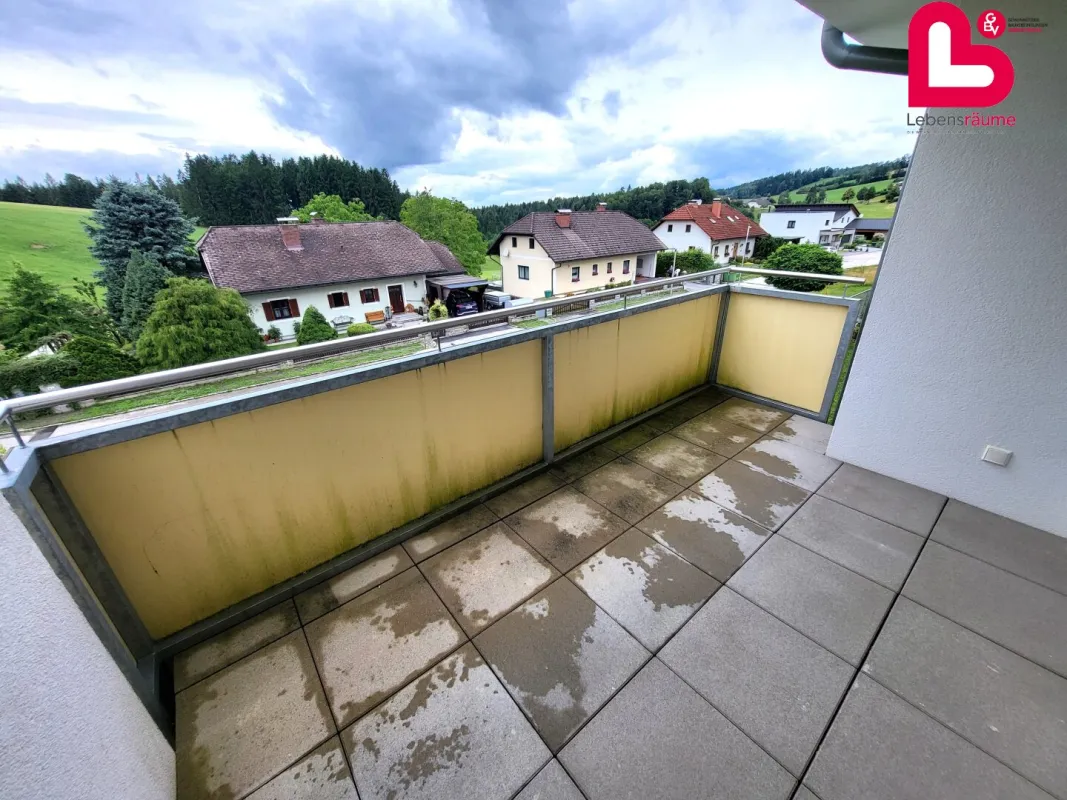Wohnung mit herrlichem Ausblick- Küche gegen Ablöse - Bild 1