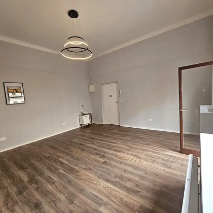 ++ Kleines Juwel mitten im 3. Bezirk ++ Top Lage, 28m² gepflegter Einzelhandel auf EG-Ebene - Bild 2