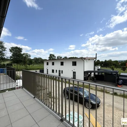 In Kürze verfügbar - 3 Zimmer Garten- bzw. Balkonwohnungen inkl. EWE Einbauküche und KFZ Stellplatz - Bild 3