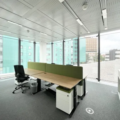 Büro Etage im einzigartigen Hochhaus mit ausgezeichneter Infrastruktur und Panoramablick! - Bild 3