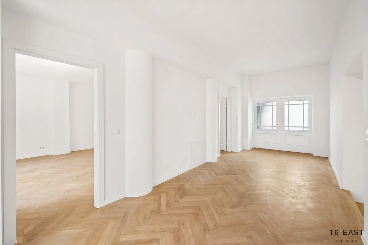 Erstbezug! Traumhafte 3-Zimmer-Wohnung mit Ausbaupotenzial – Ausbaustudie vorhanden, erzielbare Wohnnutzfläche ca. 550 m² - Bild 1