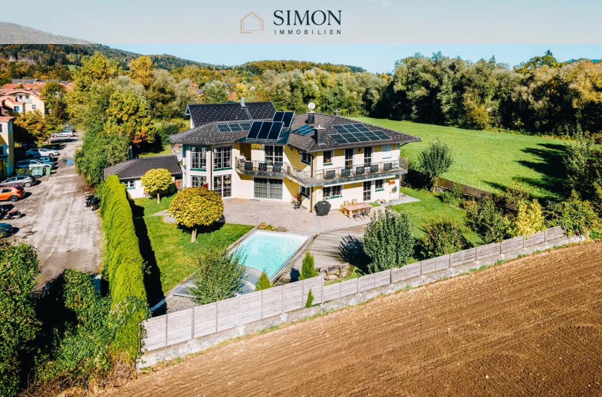 Exklusive Villa mit Pool und Traumgarten – Wohnen mit Blick auf den Untersberg - Bild 1