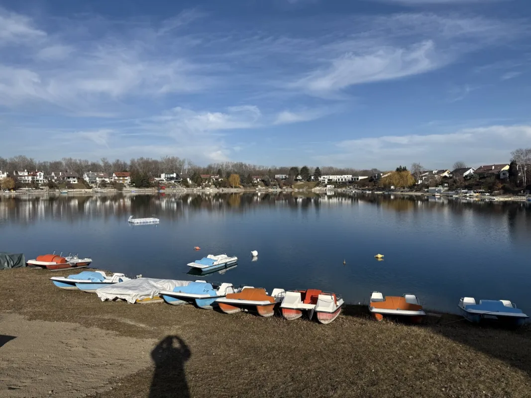 große Ferienparzelle am Neudörfler See mit Strom und Wasseranschluss zu vergeben - Bild 1