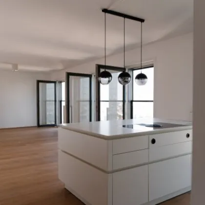 Moderne Wohnung im 33. Stock mit traumhaftem Blick über ganz Wien - Bild 2