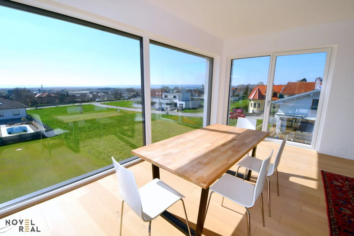 MODERNE VILLA MIT TRAUMHAFTEN FERNBLICK IN NEUSIEDL AM SEE - Bild 1