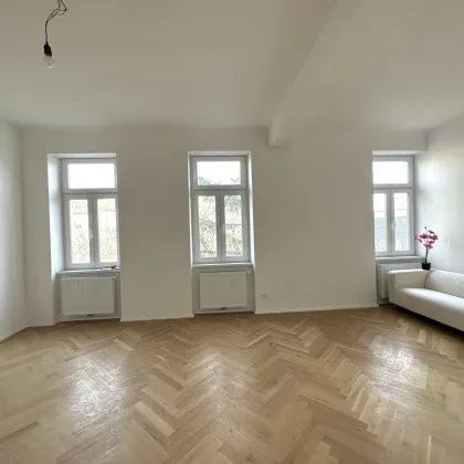 Helle 2-Zimmer Wohnung steht zu einem Top-Preis zum Verkauf! Erstbezug nach Sanierung inkl. en-suite Badezimmer - Bild 3