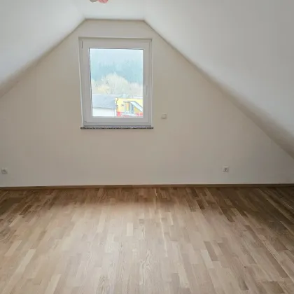 Erstbezug: Sonnige 2 Zimmer Wohnung mit Wohnküche - Bild 3