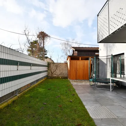 Charmante Doppelhaushälfte mit Garten und Terrassen in Traumlage - Bild 3