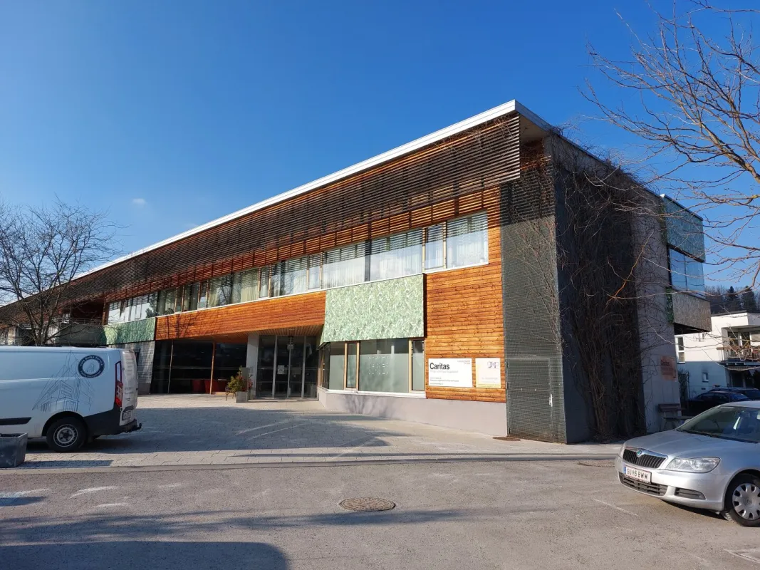Moderne, helle und barrierefreie Praxis/Bürofläche in Eggersdorf - Bild 1