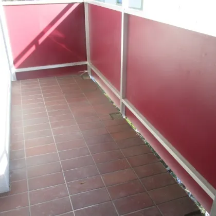 Zentrumsnahe 2-Zimmer-Wohnung mit Küchenblock und Balkon in Kindberg zu mieten ! - Bild 2