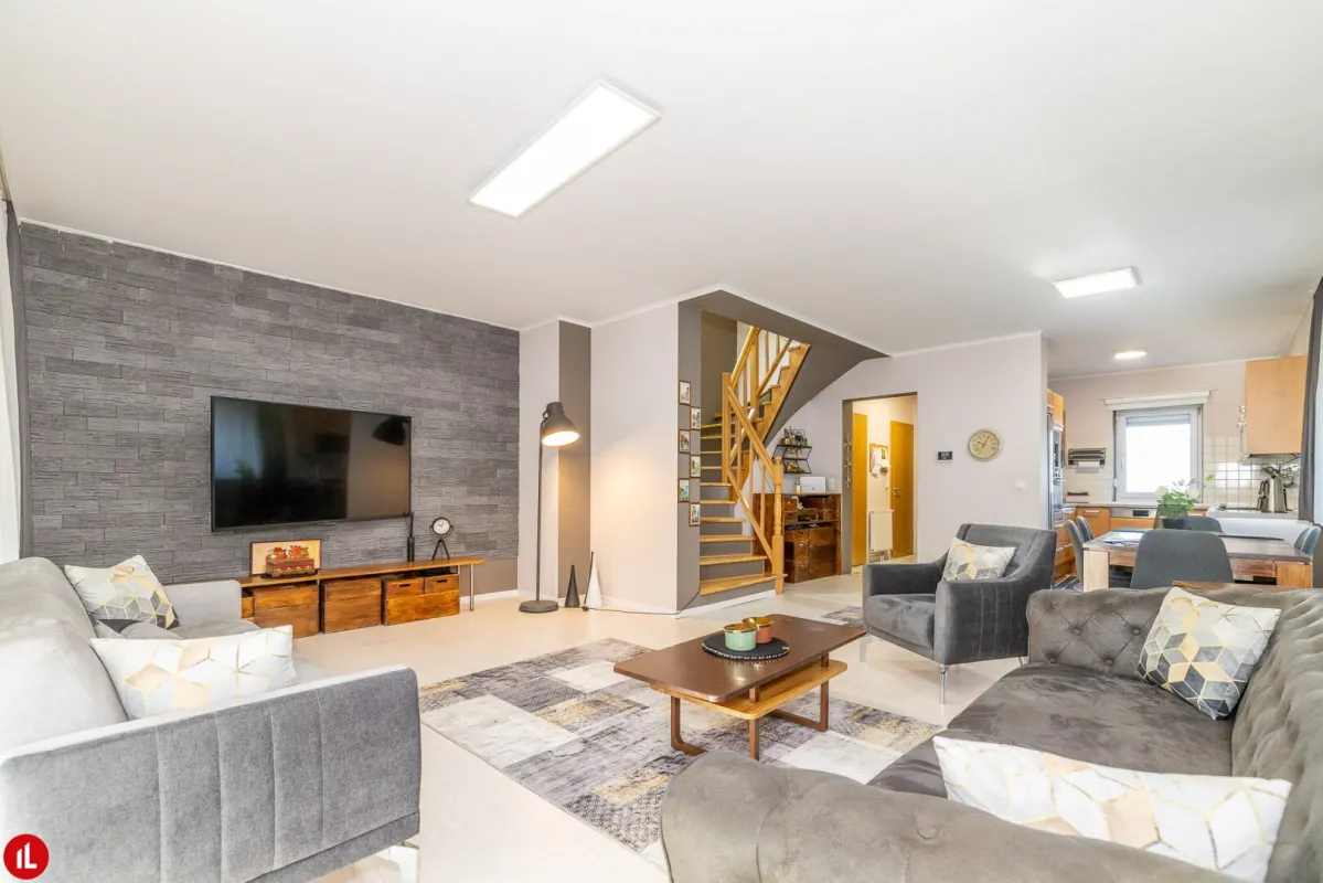 Naturparkgemeinde Mannersdorf am Leithagebirge | Exklusive Doppelhaushälfte | 5 Zimmer | Eigengrund | 5 Stellplätze | Keller - Bild 1
