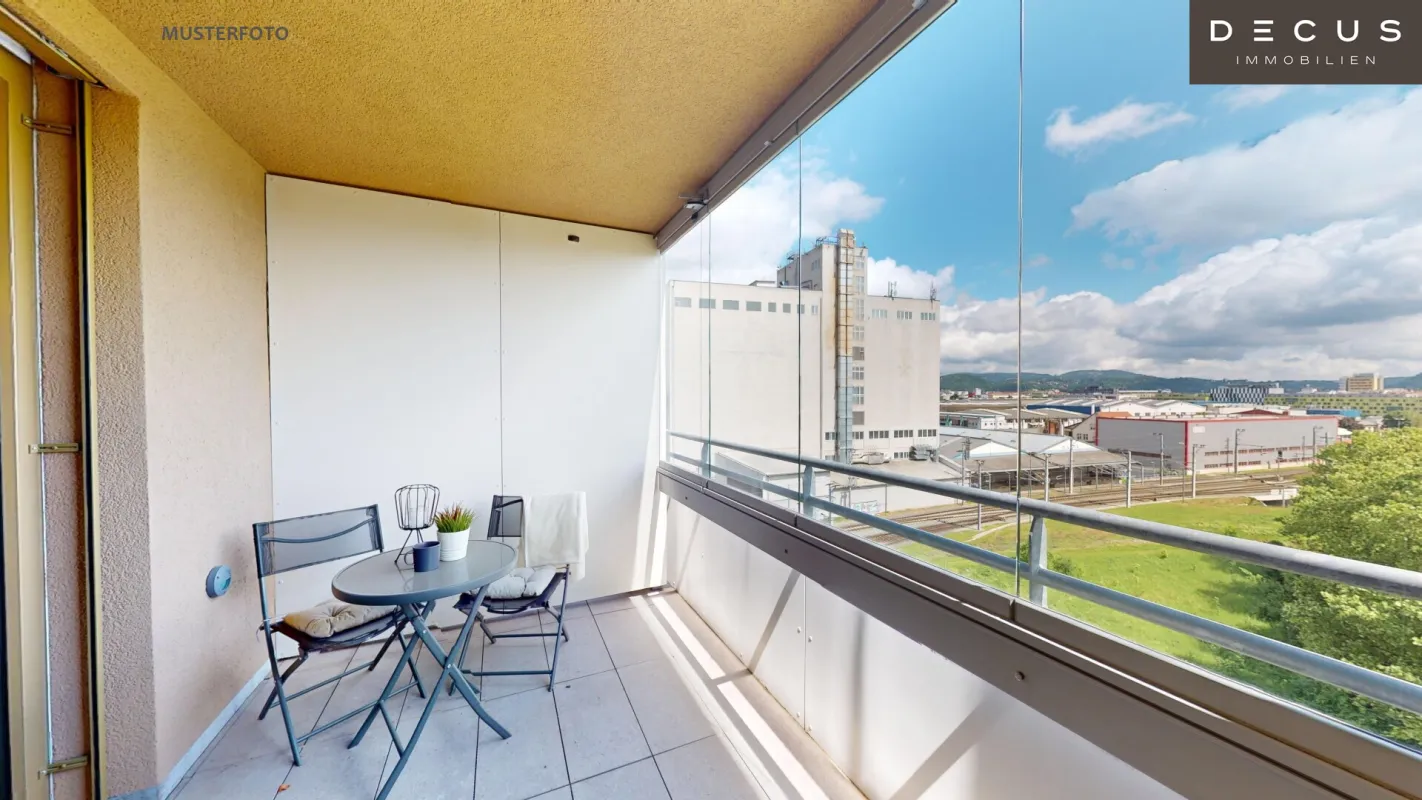 | AB SOFORT | 1. MONAT MIETFREI | 6. ETAGE | 2 ZIMMER | REININGHAUSPARK | GRAZER HAUPTBAHNHOF - Bild 1