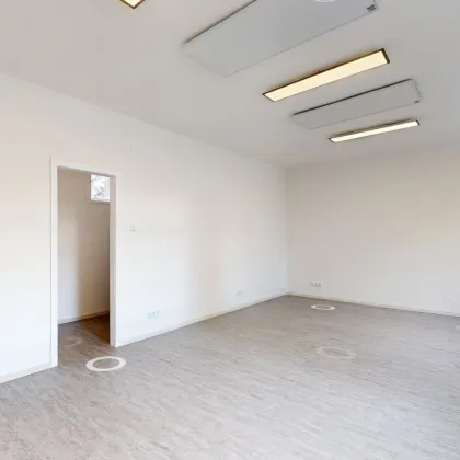 Büro/ Geschäftsfläche mit Gasseneingang - Bild 2