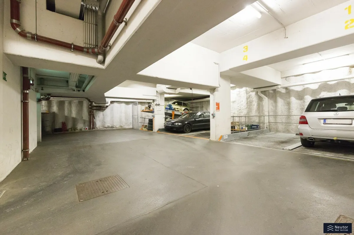 Tiefgaragenplatz Nähe Währinger Straße - Bild 1