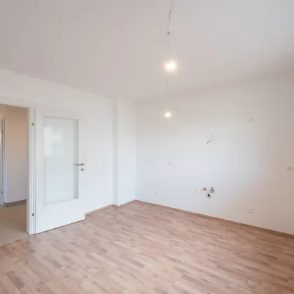 mieten - wohnen - kaufen in einer familienfreundlichen Wohnanlage! 4 Zimmer + Balkon + 2 KFZ-Stellplätze! - Bild 3