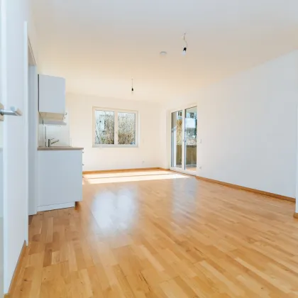 EXKLUSIVER NEUBAU I AM FUßE DES RUCKERLBERGS I SÜD-BALKON I TIEFGARAGE I DIREKT AM LEONHARDBACH I IDYLLISCH I SACKSTRAßE AB SOFORT I - Bild 3