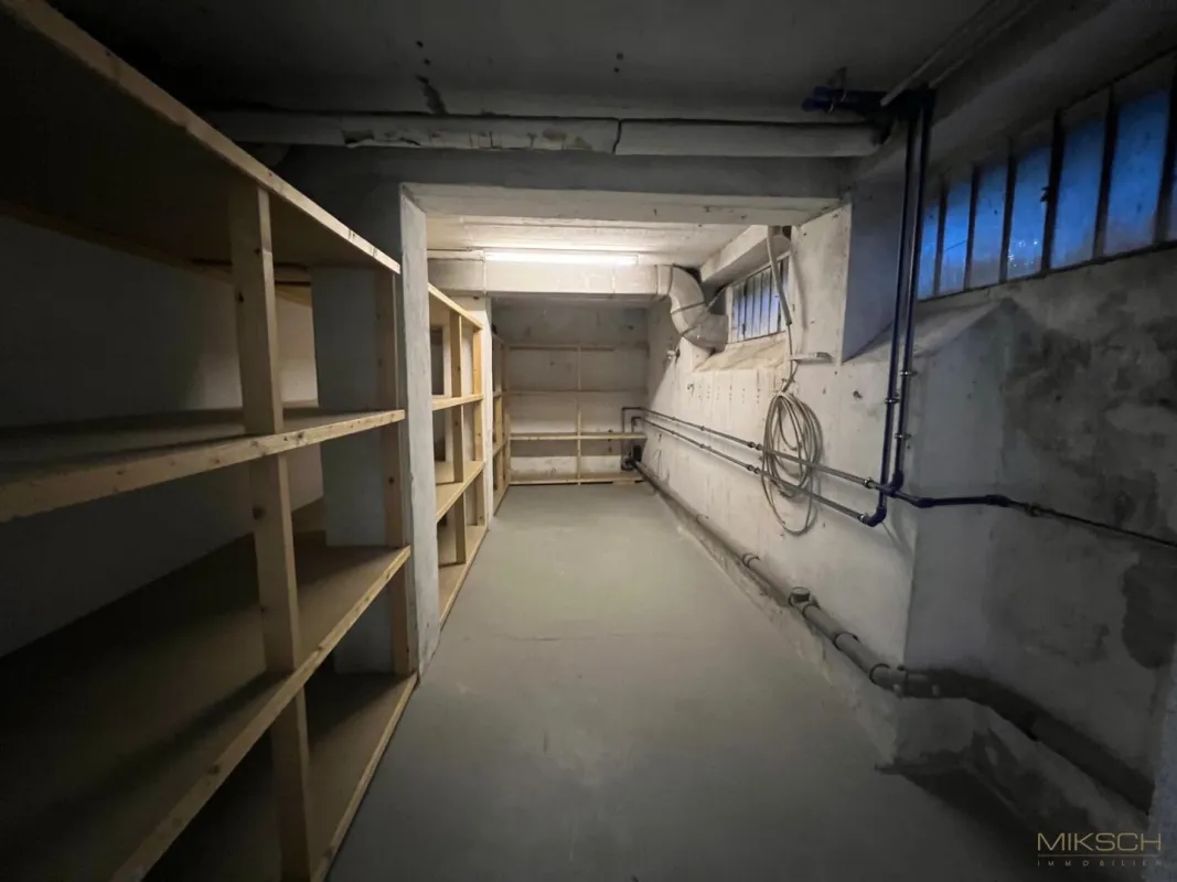 Zentrale Lagerfläche 115 m² in St. Pöltner Innenstadt - mit Lift & guter Zufahrt - Bild 1