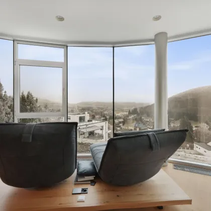 *Luxusvilla in Niederösterreich* - inkl. moderne Ausstattung, Heimkino, SPA-Bereich & traumhaftem Ausblick - Bild 2
