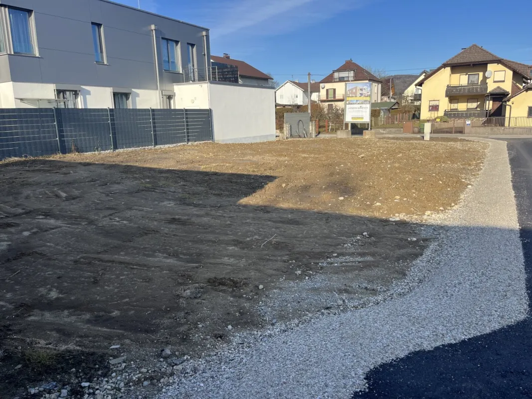 Unbebautes Grundstückerl in KG Leonding Bestlage zu verkaufen! - Bild 1