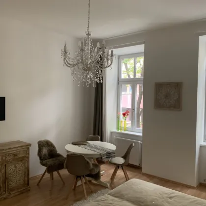 Schöne Altbauwohnung- 1Zimmer- ca 37 m²- 3,10m Deckenhöhe- Balkonzubau - Bild 3