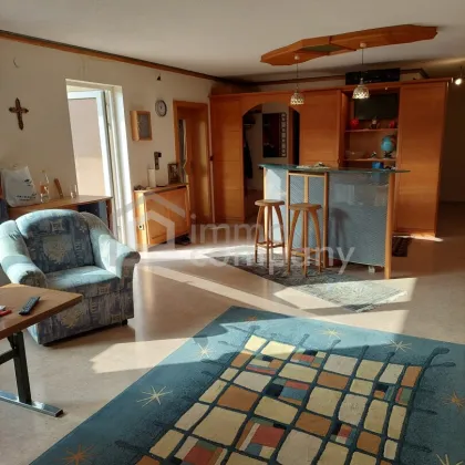 Tolle Gelegenheit: Einfamilienhaus mit Gewerbemöglichkeit! - Bild 3