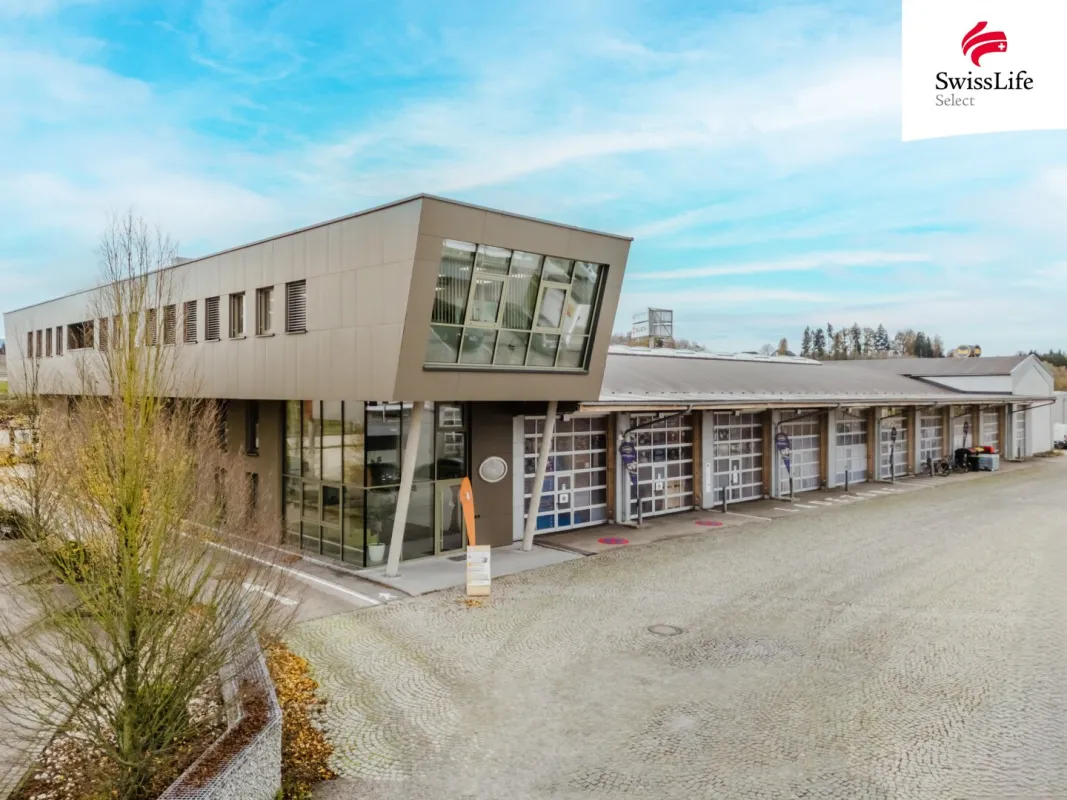 Produktions-/Lagerhalle und Büros | direkt an der Autobahn | sichtbare Werbefläche | top ausgestattet - Bild 1